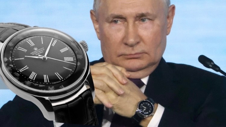Vlagyimir Putyin hazafiasnak tűnő, balul sikerült óraválasztásának története egészen I. Péter orosz cár uralkodásáig nyúlik vissza